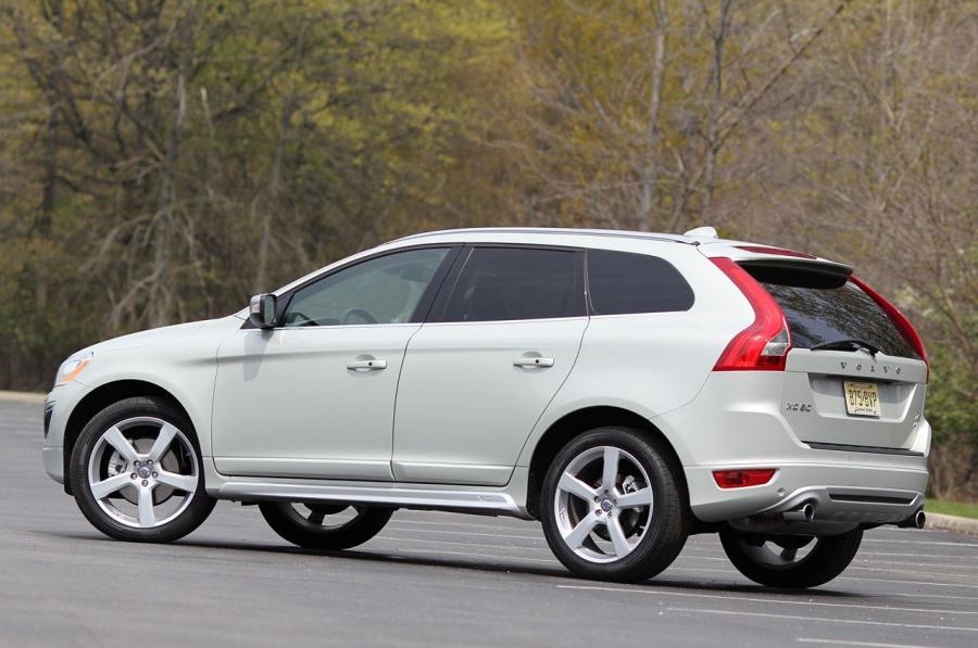  Volvo XC60 R-Design 2012 года  (фото 42 из 90)